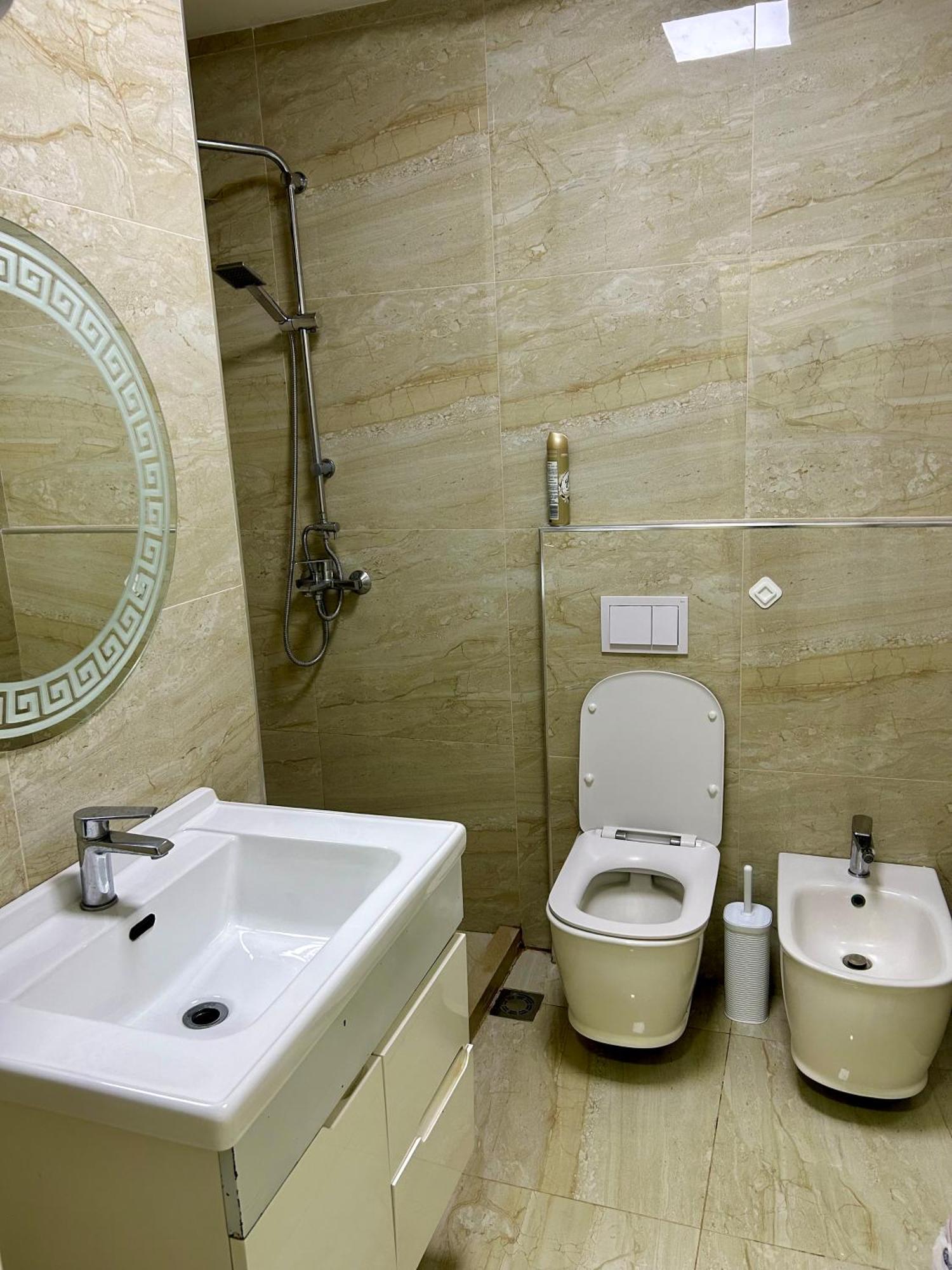 A&X Lovely And Central Apartment - 24H Self Check-In Tirana Exterior photo